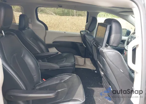 2018 Chrysler Pacifica Hybrid Limited z USA, uszkodzony, nr VIN 2C4RC1N71JR230065